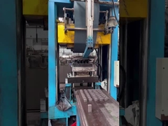 I collegamenti di produzione dell'azienda sono mostrati in dettaglio, fornendo magneti permanenti ad alte prestazioni